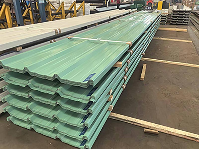Liweiyuan Steel Structure's Color-Coated Steel Sheets Successfully Shipped to the US, Deepening International Market Cooperation