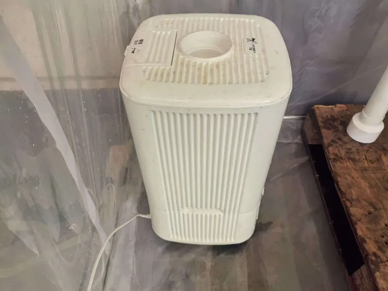 Qingdao Liweiyuan Steel Structure Successfully Completes Salt Spray Test, Safeguarding Corrosion Protection for Steel Structures in Marine Climate Conditions